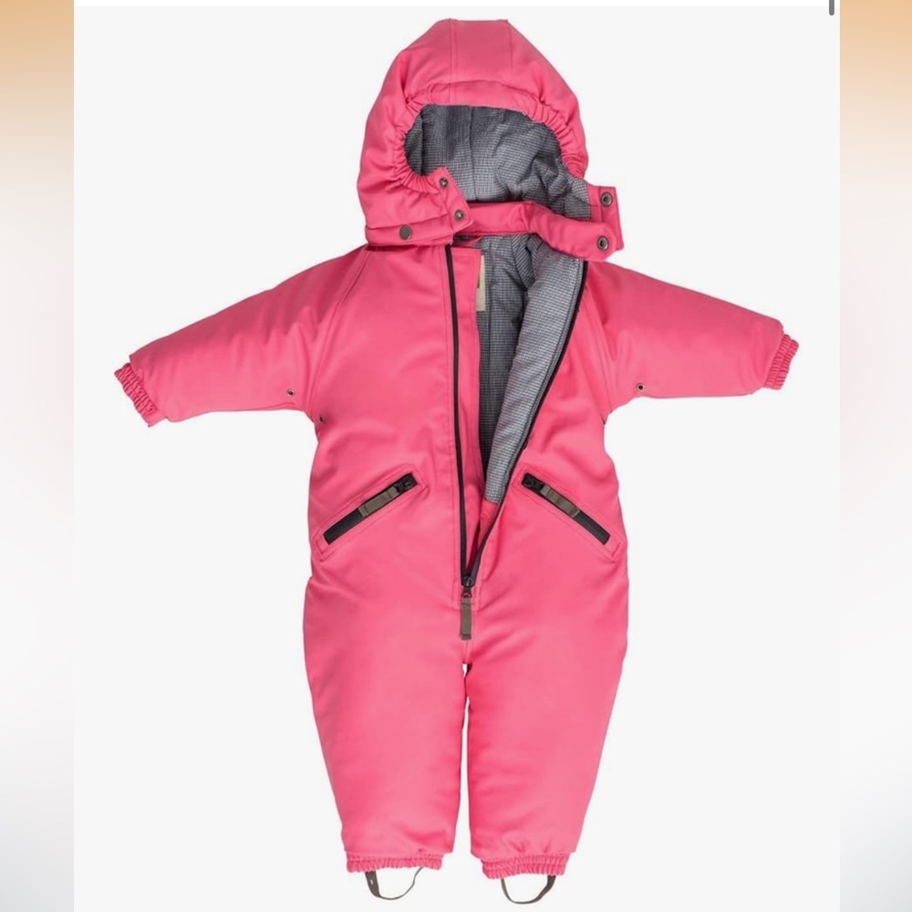 Oaki snowsuit